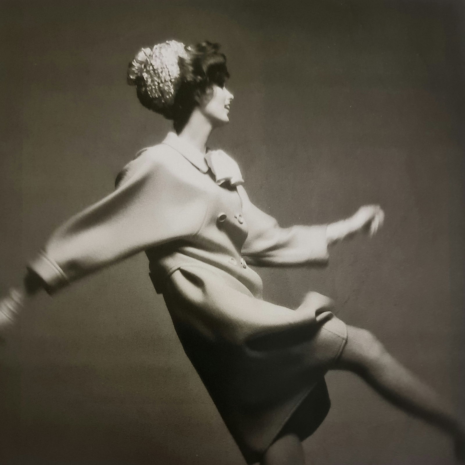 Melvin Sokolski, Dot, Lettin, Go, 1965: Photographer: Melvin Sokolsky, (October 9, 1933 – August 29, 2022) was an American photographer and film director. His fantastical and occasionally surreal work brought an experimental energy to Har