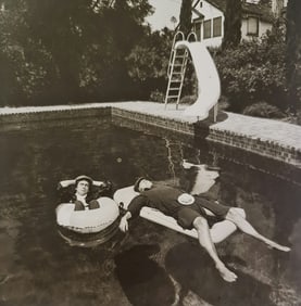 Terry O'Neill, Dudley Moore And Peter Cook Relaxing In Beverly Hills, 1975