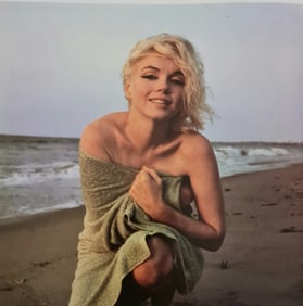 Marilyn Monroe at the beach