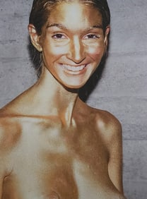 Leonardo Glauso, Gold Painted Model, 2021