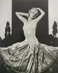 Best Female Nude Photography, 1850 - 2001