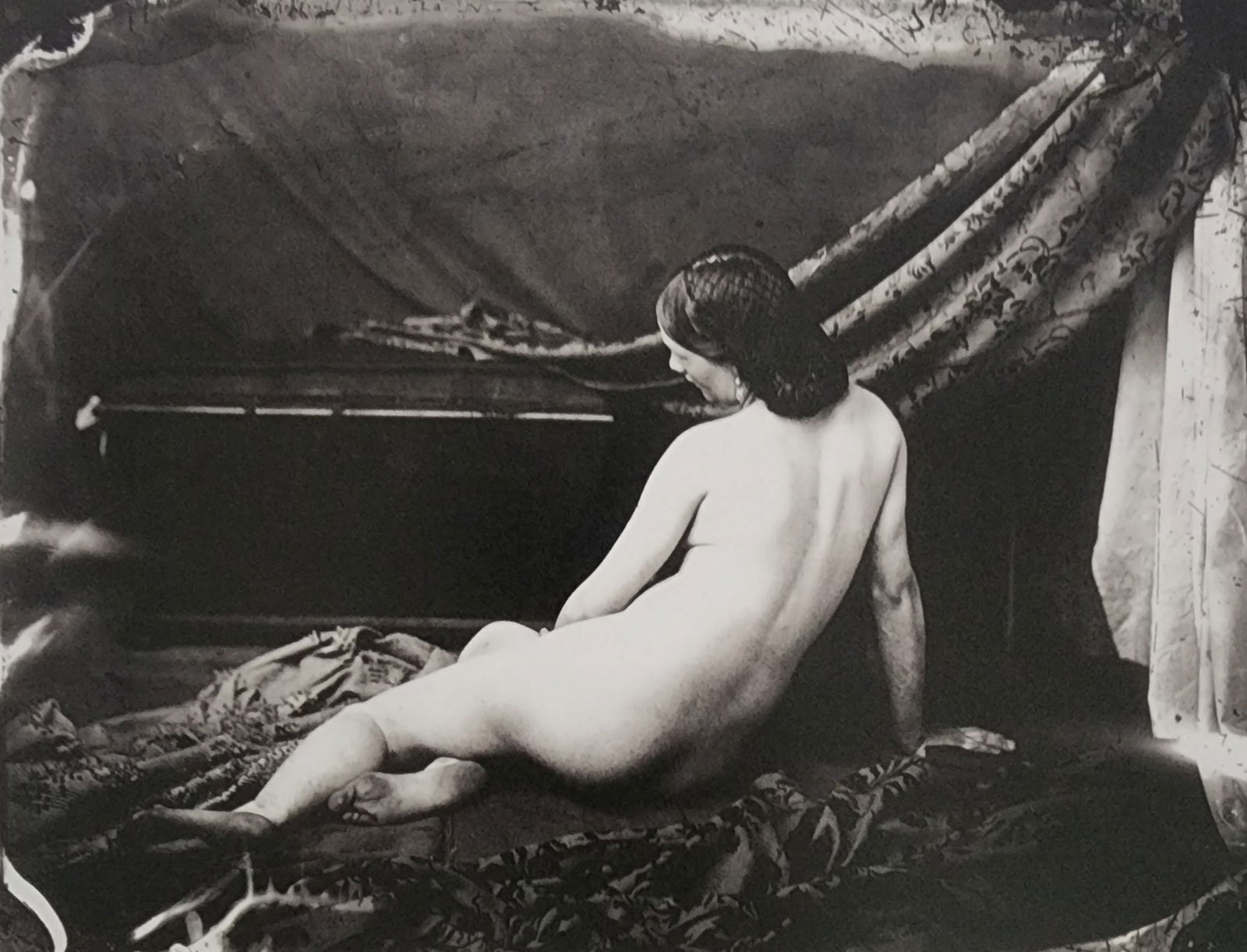 Best Female Nude Photography, 1850 - 2001: Artist/Photographer: Various photogrpher, include: Araki, Exe Arnold, Peter Beard, Bill Brandt, Brassai, Lucien Clergue, Horst P. Horst..... Title/Subject: Best female nudes photography 1850 to 2001 T
