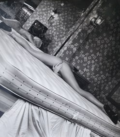 Guido Argentini, Capri on a king size mattress