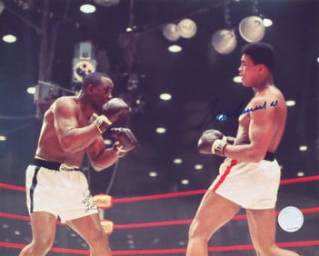 Muhammad Ali, Hand-Signed Authenticated Picture (P17), 8"x10"