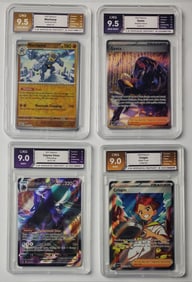 Lot of 4 Pokemon Cards featuring Machamp