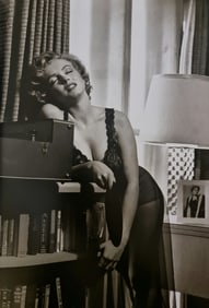 Marilyn Monroe, In her apartment in Los Angeles, 1952