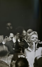 Marilyn Monroe, Press conference with Arthur Miller at their house in New York, 1956
