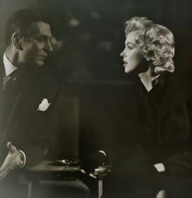 Marilyn Monroe, with Laurence Olivier in London for the shooting of The Prince and the Showgirl,