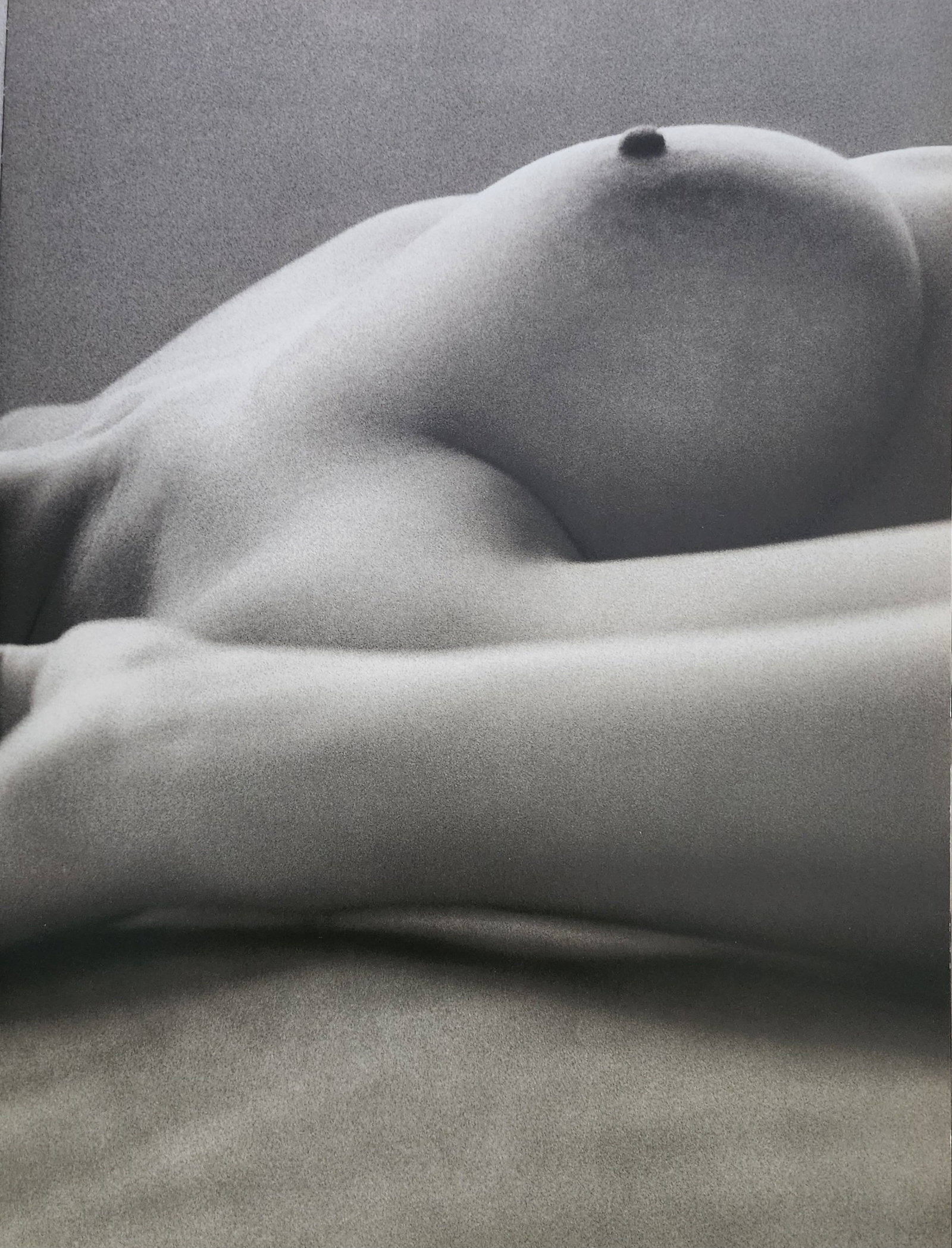 Stefan May 'Woman only' 2009: Photographer: Stefan May is steadily commissioned by magazines such as Cosmopolitan, Elle, Max and Amica, and also works for major advertising clients. Other teNeues volumes featuring his photography 