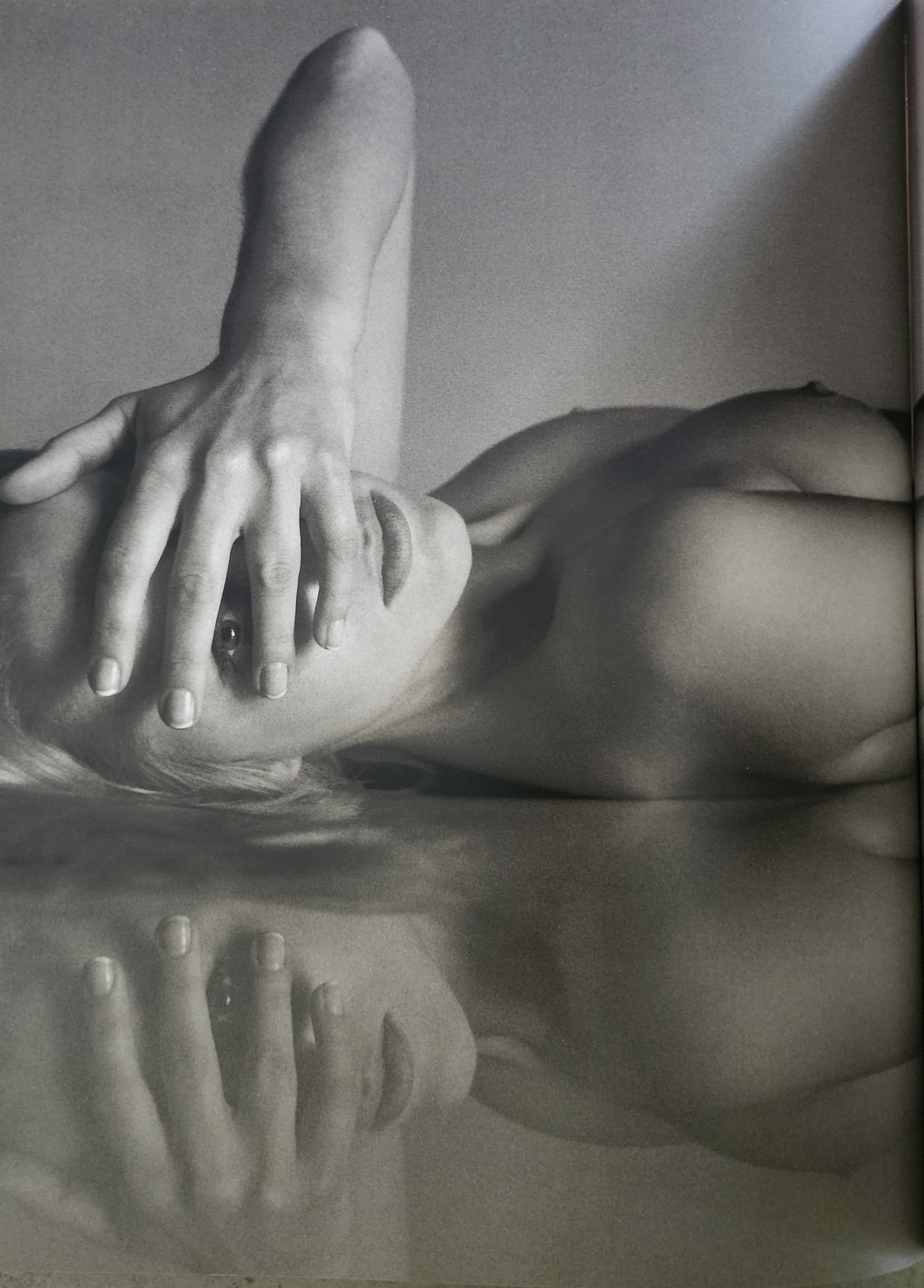 Stefan May 'Woman only' 2009: Photographer: Stefan May is steadily commissioned by magazines such as Cosmopolitan, Elle, Max and Amica, and also works for major advertising clients. Other teNeues volumes featuring his photography 