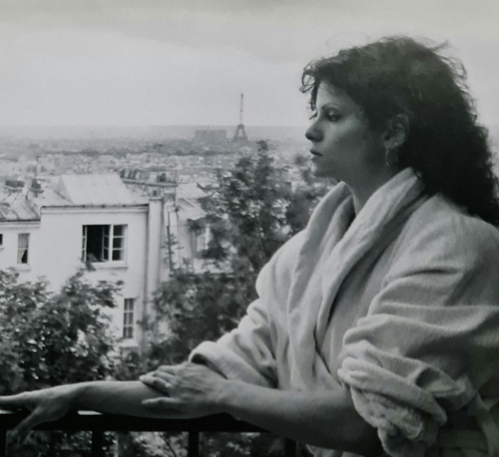 Robert Mapplethorpe, Lisa Lyon: Photographer: Robert Michael Mapplethorpe (1946-1989) was an American photographer, best known for his black-and-white photographs. His work featured an array of subjects, including celebrity portrait