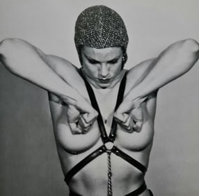 Robert Mapplethorpe, Lisa Lyon posing