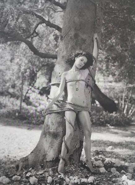 Celebrities Boudoir, 2005 (1 of 1)