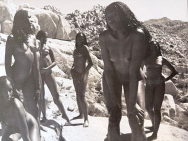 Victor Hernandez, Graceful Nudes, 2011