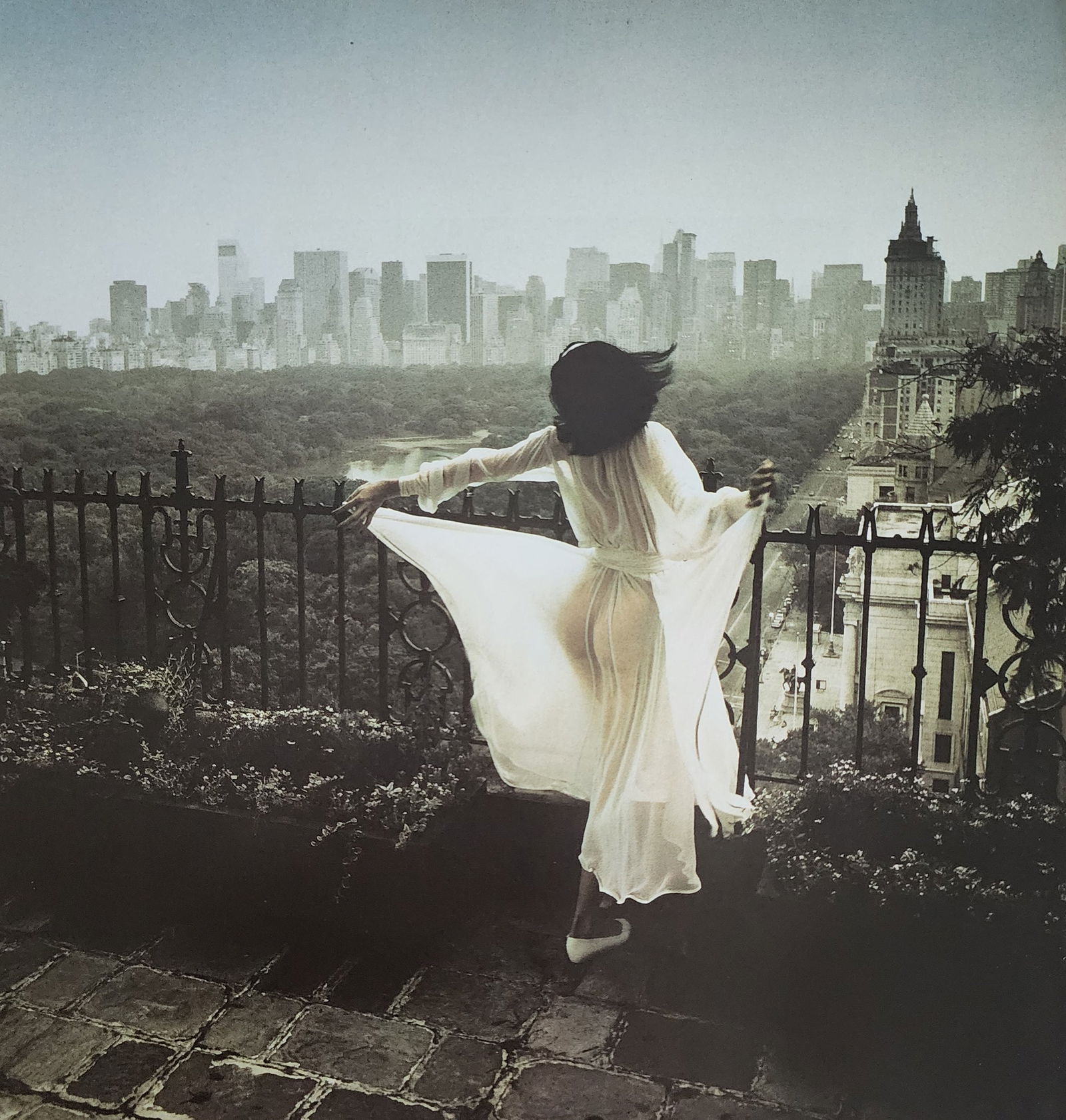 Erotique Masterpiece, 1998: Artist/Photographer: Man Ray, Marconi, Agelou, Y. Park, E. Weston, G. Riebicke, R. Koppitz, Manasse, H.P. Horst, N. Parkinson, Bill Brandt..... Title/Subject: Erotique Masterpiece Type Of Print: Authe