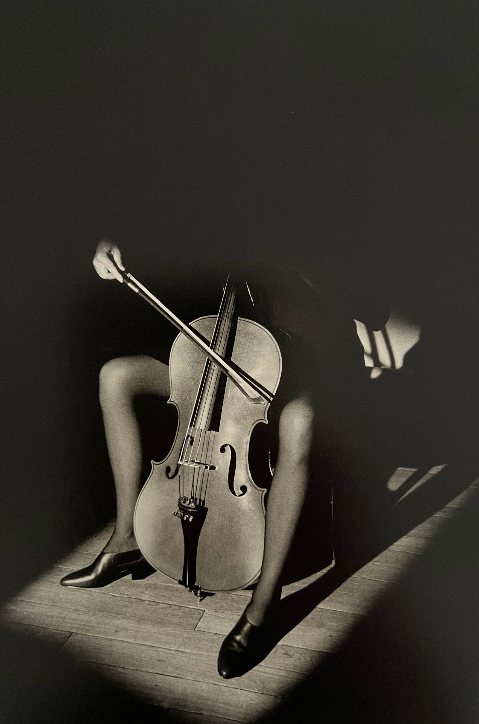 Jeanloup Sieff, Publicite Pour Les Chaussures Carel Paris 1985: Photographer: Jeanloup Sieff (French, 1933 - 2000) - French photographer critically acclaimed for his portraits, landscapes, nude studies, and fashion imagery. He often made use of a wide-angle lens,