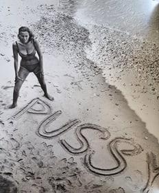 Terry O'Neill, 'Honor Blackman from 'Goldfinger', 1964