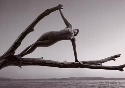 Tomas Rucker, Best nude contemporary, 2019