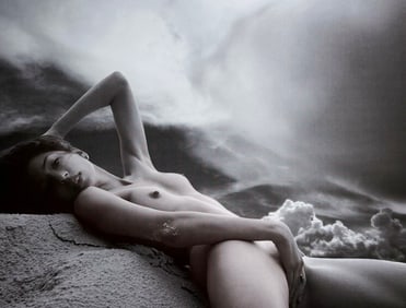 Yan McLine, Best nude contemporary, 2019