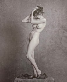 Best nude contemporary Photography, 2019