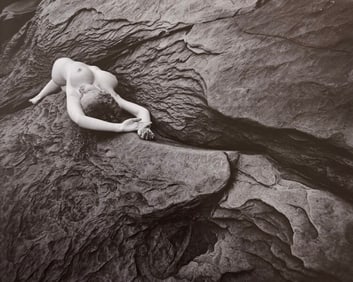 Best nude contemporary Photography, 2019