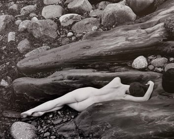 Best nude contemporary Photography, 2019