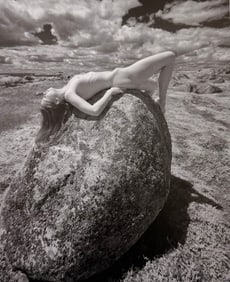 Best nude contemporary Photography, 2019