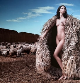 Daniel Ilinca, Best nude contemporary, 2019