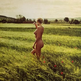 Fora P., Best nude contemporary, 2019