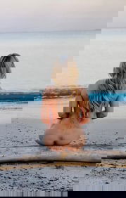 Doria Gani, Naked Yoga, 2021