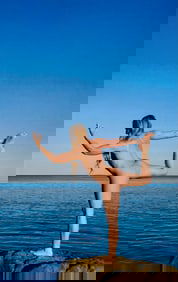 Doria Gani, Naked Yoga, 2021