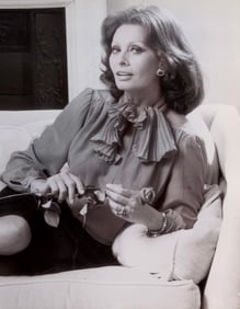 Sophia Loren, Movie Star Italian Style, 2017