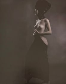 Best nude contemporary Photography, 2019