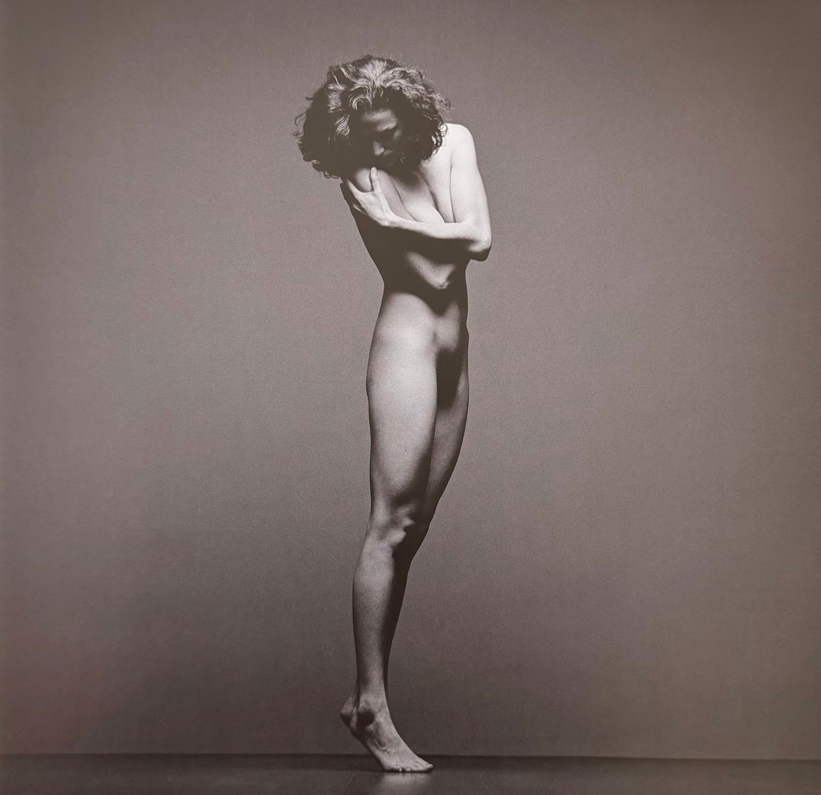 Best nude contemporary Photography, 2019: Artist/Photographer: Various Photographers Title/Subject: Best nude contemporary Photography Type Of Print: Authentic Sheet Fed Photogravure/Heliogravure. Date Of Print: 2019 Paper: Medium weight, sat