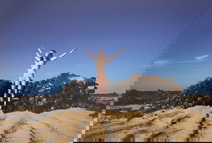 Stefan Soell 'Volcanic Girls' 2025