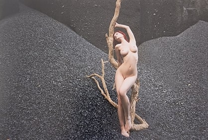 Stefan Soell 'Volcanic Girls' 2025