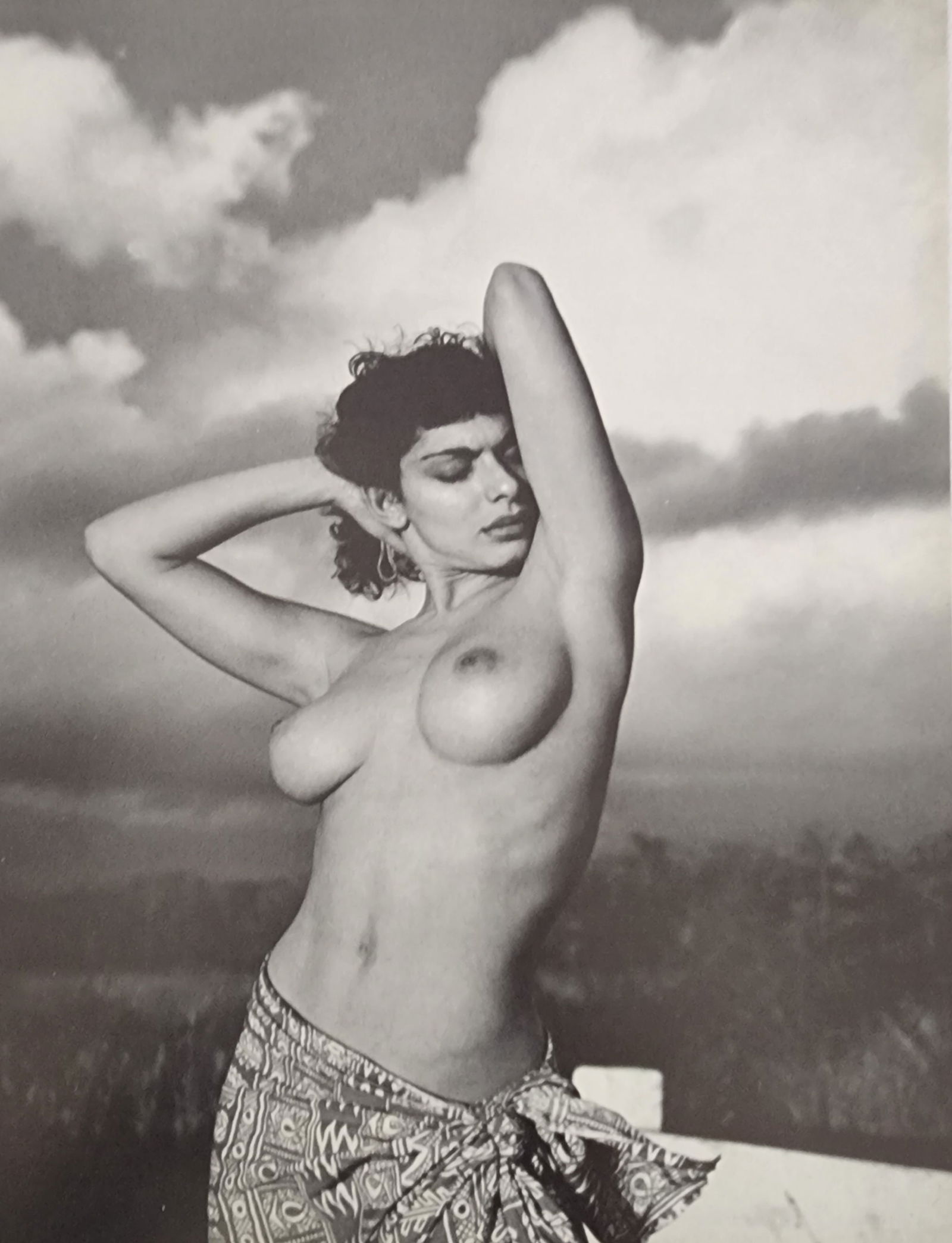 Andre de Dienes, Vintage Nudes 1961: Artist/Photographer: Andre de Dienes Title/Subject: Vintage Nudes 1961 Type Of Print: Authentic Sheet Fed Photogravure/Heliogravure. Paper: Medium weight, satin/matte finish. Print Origin:USA Approxim