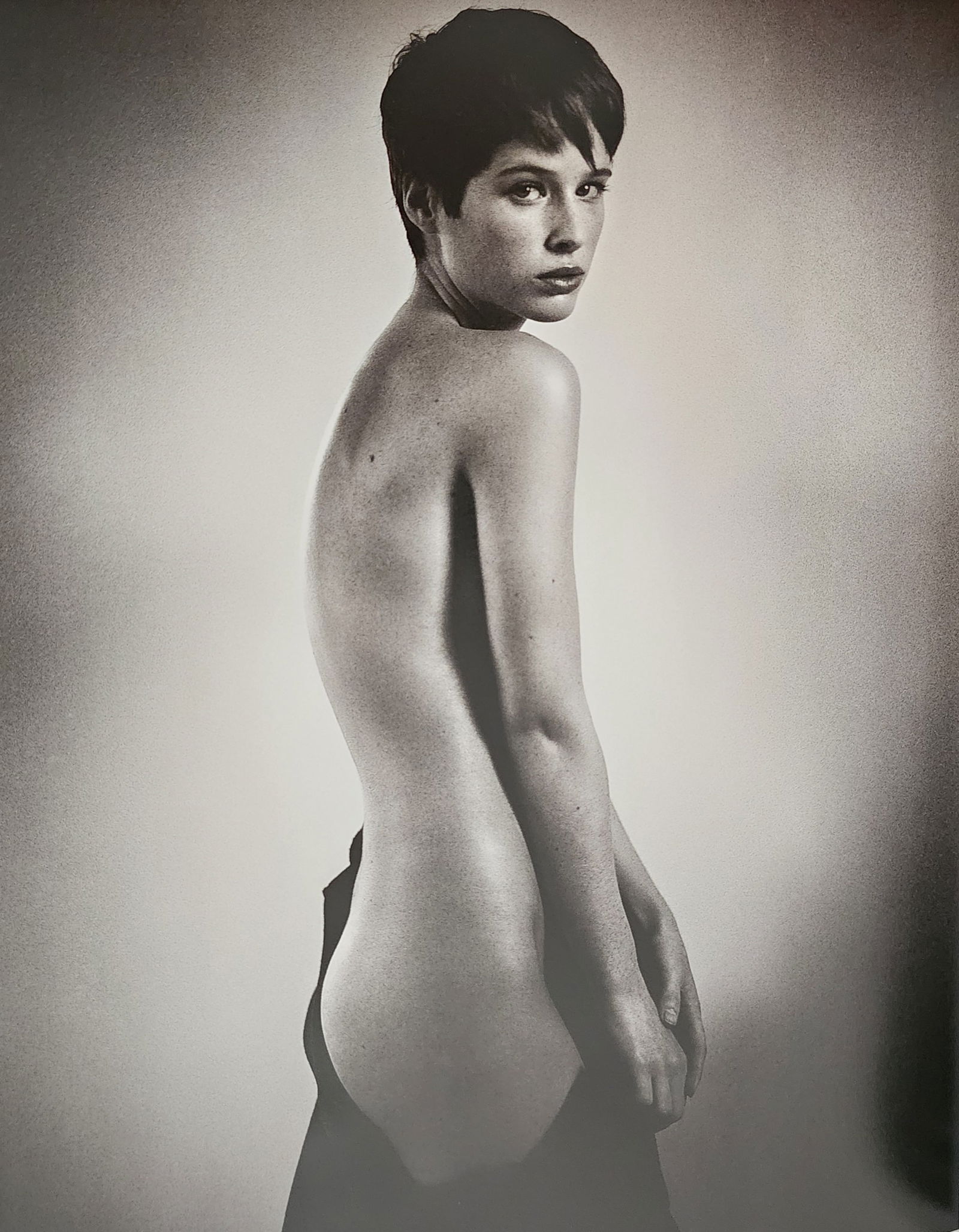 Vincent Peters 'Beautiful Woman' 2016: Photographer: Vincent Peters Title/Subject: Beautiful Woman Type Of Print: Authentic Sheet Fed Photogravure/Heliogravure. Date Of Print: 2016 Paper: Medium weight, satin/matte finish. Print Origin: It