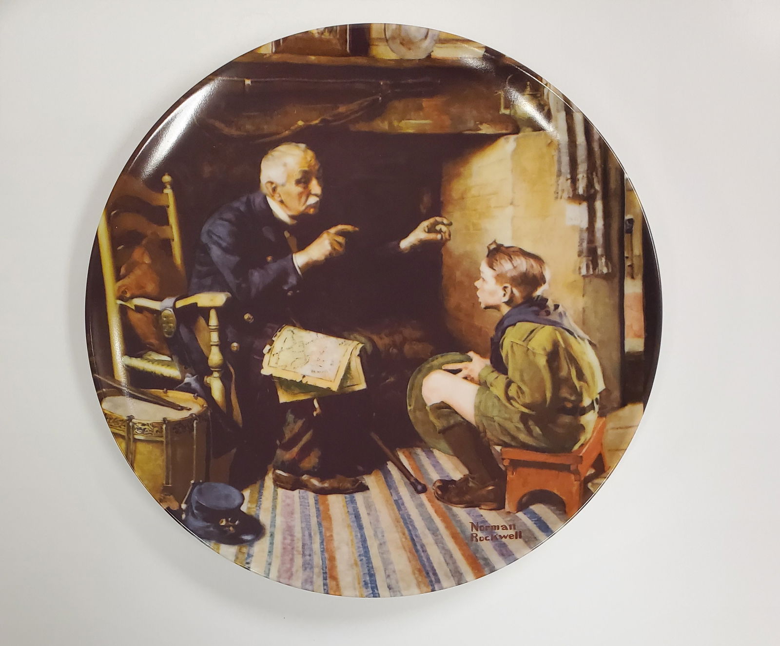Norman Rockwell The Veteran 1988 Vintage Collectors Plate: Norman Rockwell The Veteran 1988 Vintage Collectors Plate Comes With COA from Edwin M Kowles China Company In Excellent Condition