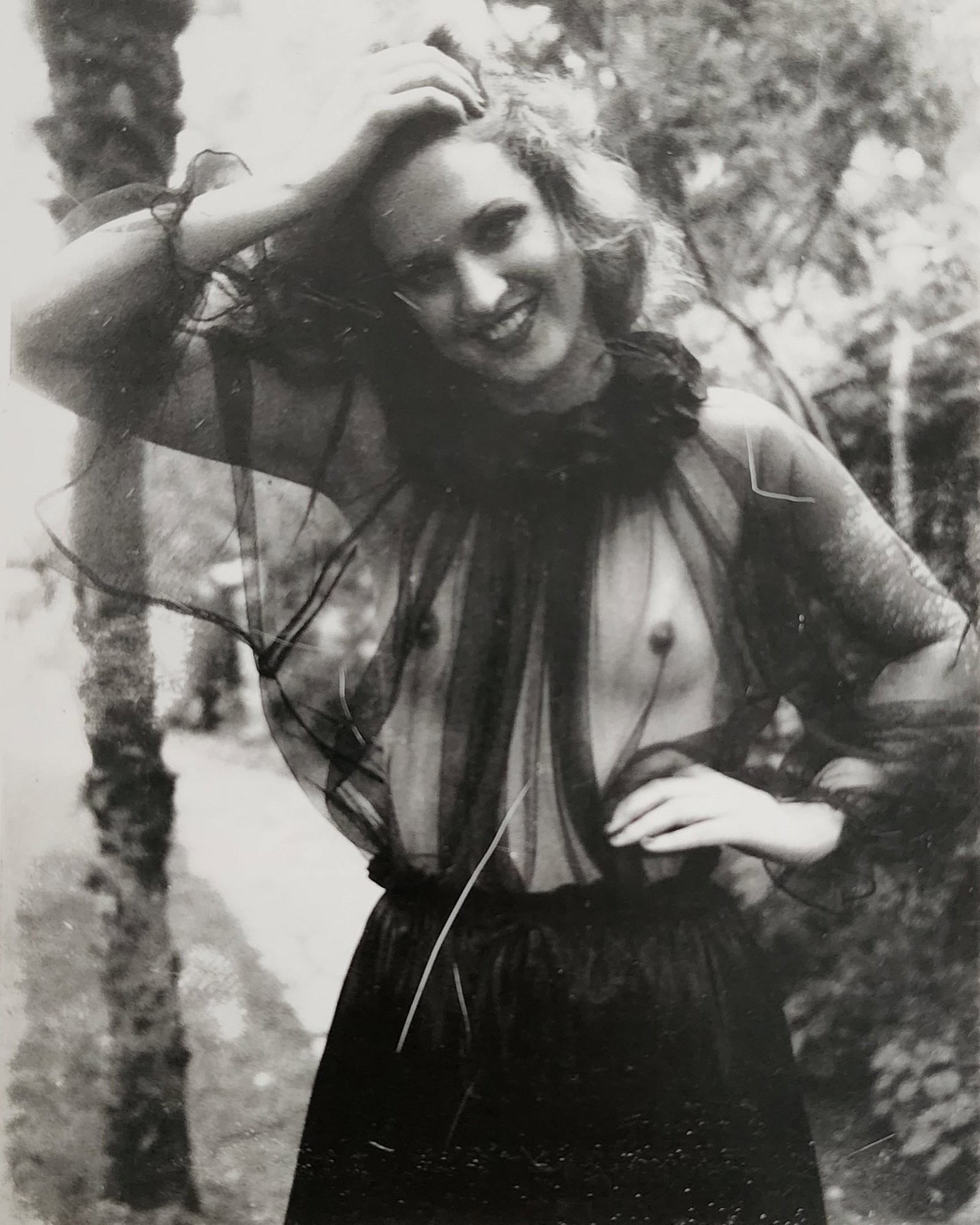 Helmut Newton Pola Woman 1995: Photographer: Helmut Newton Title/Subject: Woman Date Of Negative: 1971 - 1991 Type Of Print: Authentic Sheet Fed Photogravure/Heliogravure. Date Of Print: 1995 Paper: Medium weight, satin/matte finis