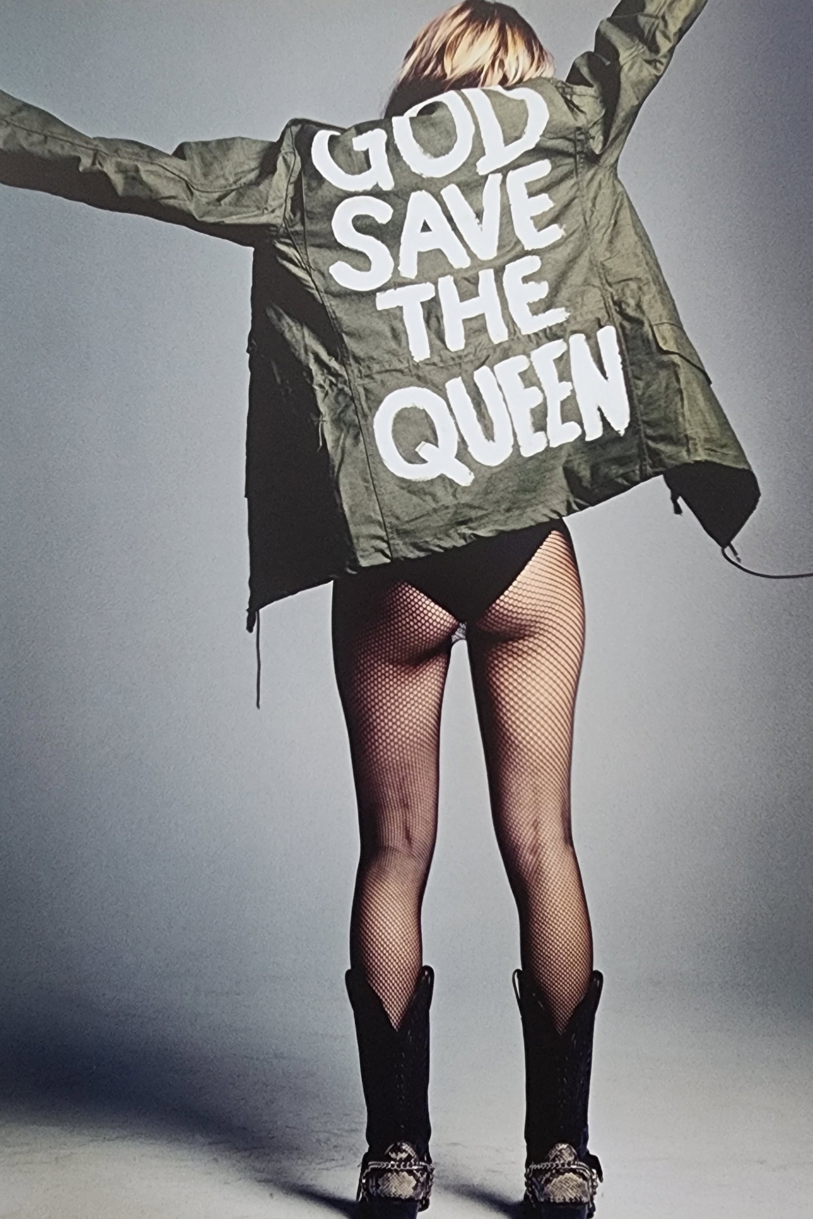 Kate Moss 'Exquisite Beauty' 2012: Artist/Photographer: Kate Moss Title/Subject: Exquisite Beauty Type Of Print: Authentic Sheet Fed Photogravure/Heliogravure. Date Of Print: 2012 Paper: Medium weight, satin/matte finish. Print Origin: