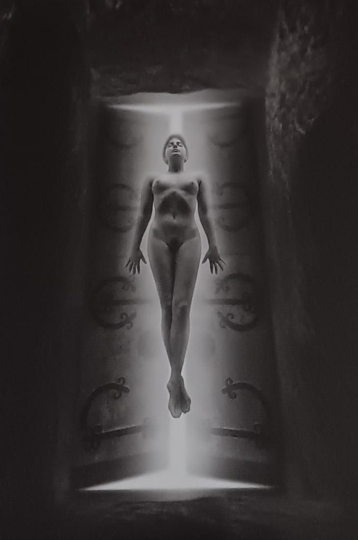 Vincent O'Byrne 'Exotic Fantasy' 2005: Artist/Photographer: Vincent O'Byrne Title/Subject: Exotic Fantasy' 2005 Type Of Print: Authentic Sheet Fed Photogravure/Heliogravure. Paper: Medium weight, satin/matte finish. Print Origin: USA Appro