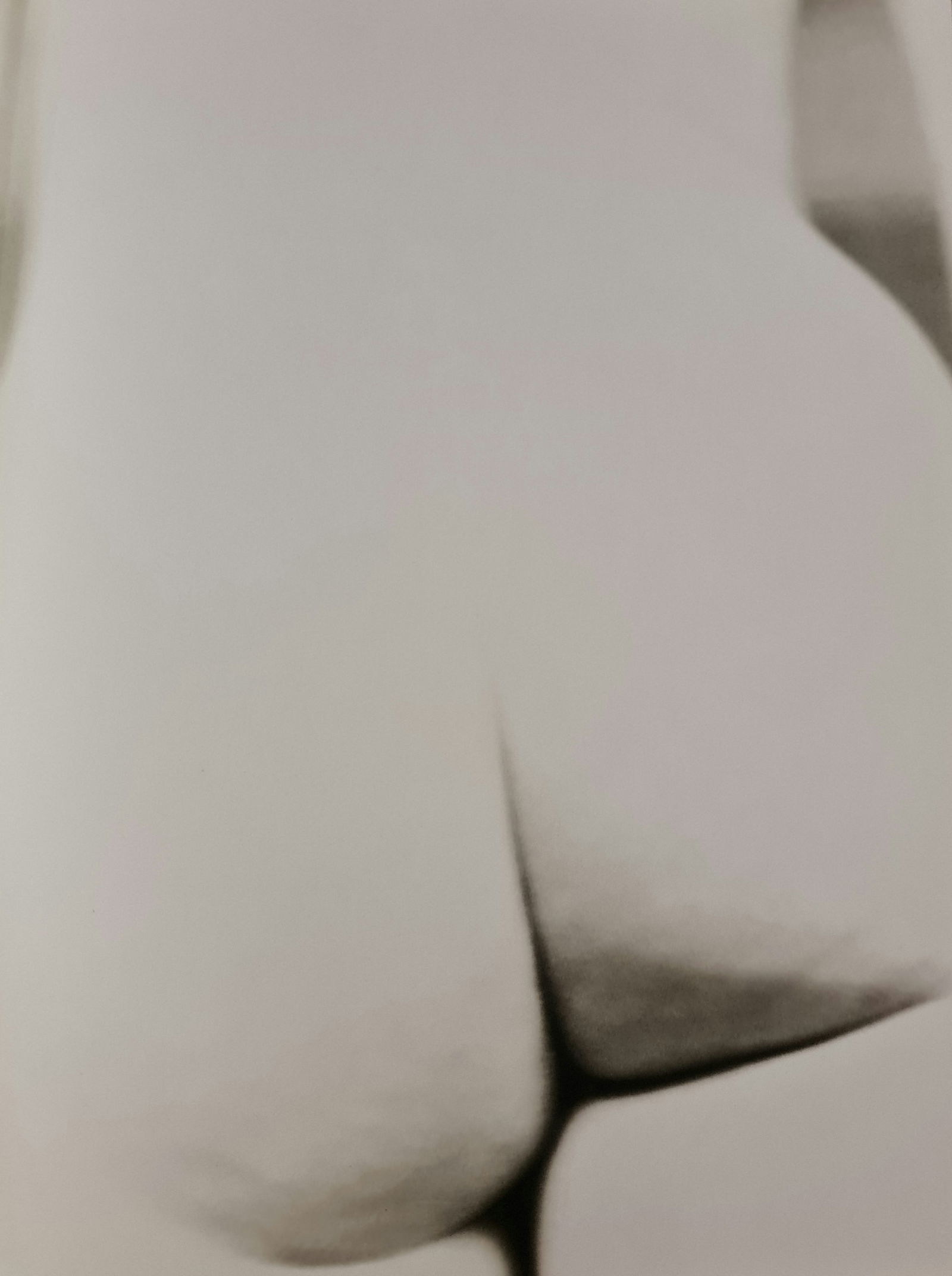 Mikael Jansson, Beautiful,1999: Photographer: Mikael Jansson, (born July 15, 1958) is a Swedish fashion photographer and director. Jansson regularly contributes to publications such as American and French Vogue, Interview Magazine a