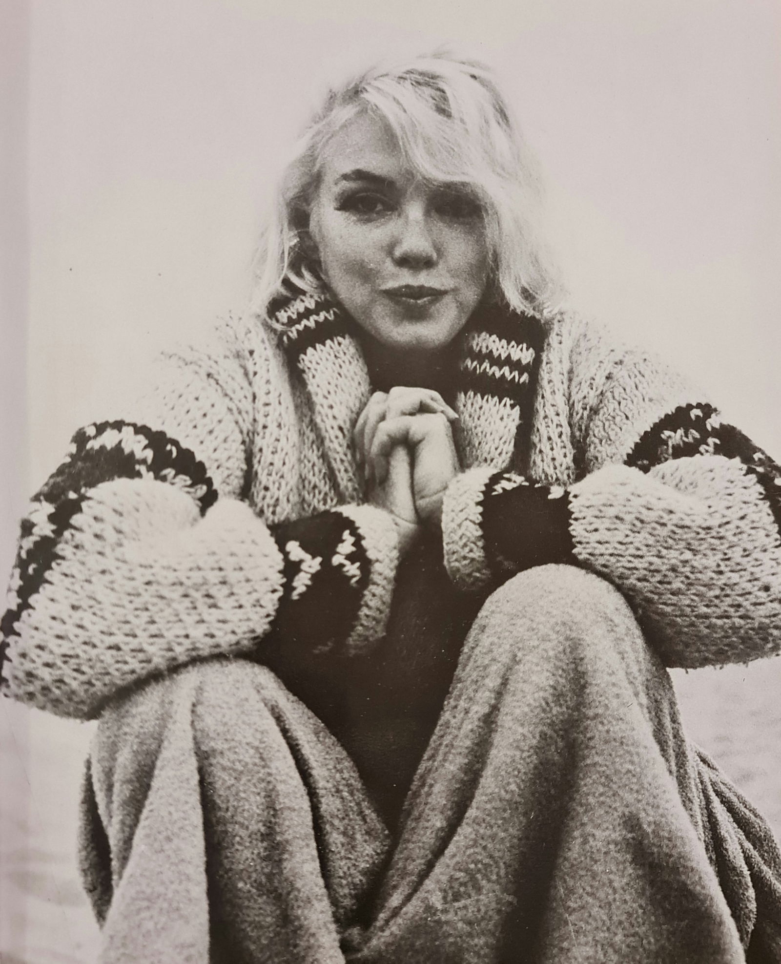 George Barris, Marilyn Monroe, 2000: Photographer: George Barris Subject/Title: Marilyn Monroe Type Of Print: Authentic Vintage Sheet Fed Photogravure/Heliogravure Date Of Print: 2000 Paper: Medium weight, clay coat - satin/matte finish