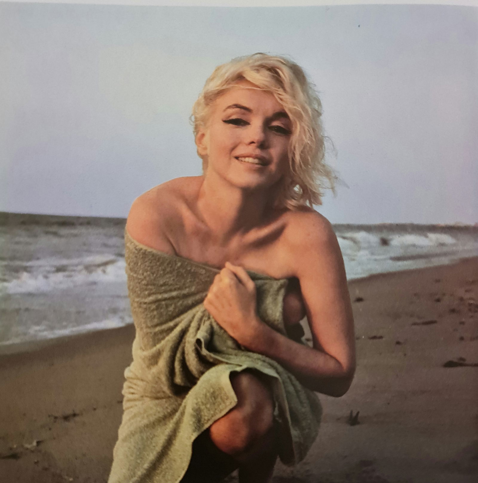 George Barris, Marilyn Monroe, 2000: Photographer: George Barris Subject/Title: Marilyn Monroe Type Of Print: Authentic Vintage Sheet Fed Photogravure/Heliogravure Date Of Print: 2000 Paper: Medium weight, clay coat - satin/matte finish