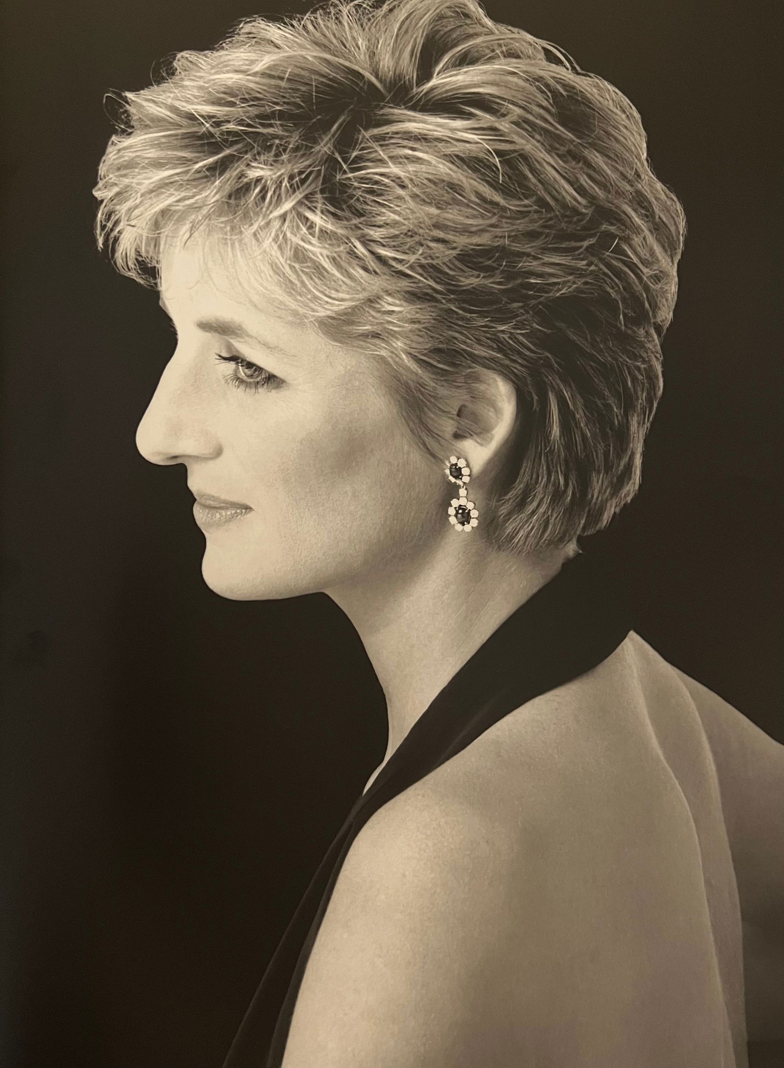 Patrick Demarchelier, Forms, 2000: Photographer: PATRICK DEMARCHELIER: internationally renowned fashion and portrait photographer known for his ability to represent the true personalities of his subjects. He discovered his passion at