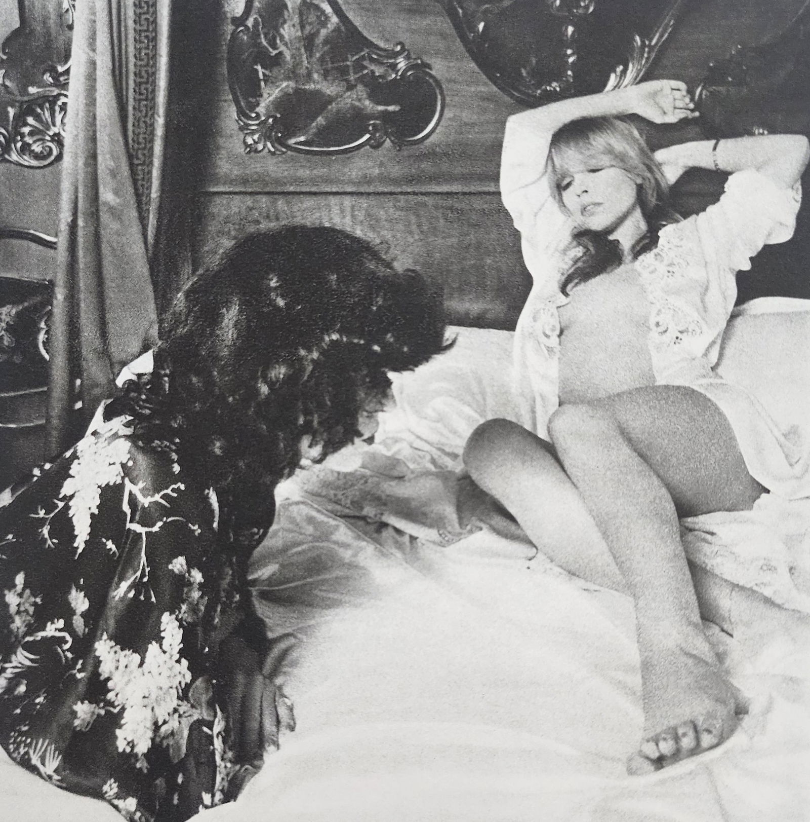 John Hedgecoe 'Possessions, Female Nude 1978: Artist/Photographer: John Hedgecoe Title/Subject: Possessions, Female Nude Type Of Print: Authentic Sheet Fed Photogravure/Heliogravure. Date Of Print: 1978 Paper: Medium weight, satin/matte finish. P