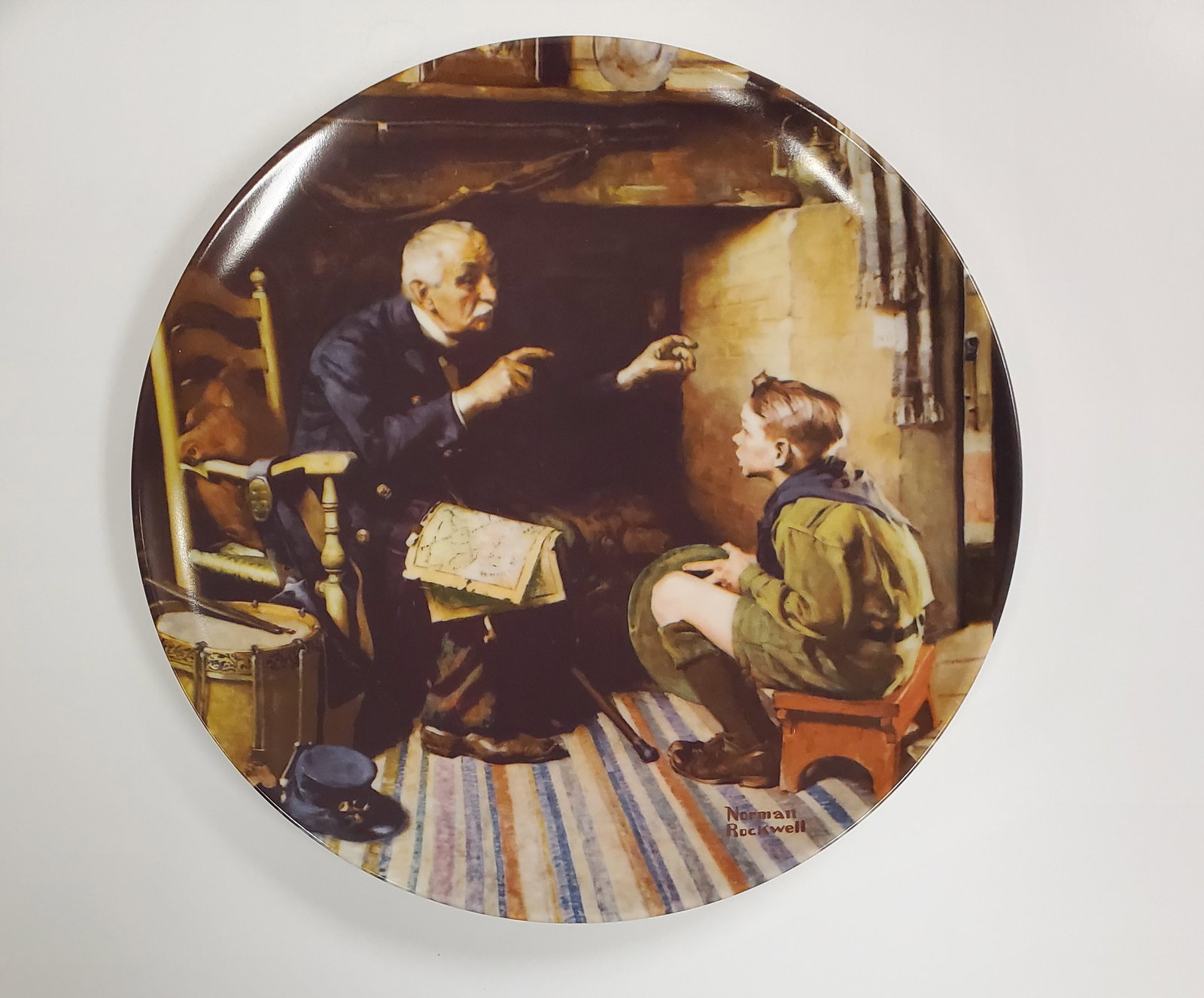 Norman Rockwell The Veteran 1988 Vintage Collectors Plate: Norman Rockwell The Veteran 1988 Vintage Collectors Plate Comes With COA from Edwin M Kowles China Company In Excellent Condition