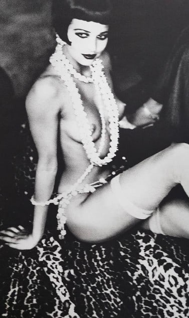 Ellen Von Unwerth 'Twin Palms' 1994: Artist/Photographer: Ellen Von Unwerth Title/Subject: Twin Palms Type Of Print: Authentic Sheet Fed Photogravure/Heliogravure. Date Of Print: 1994 Paper: Medium weight, satin/matte finish. Print Origi