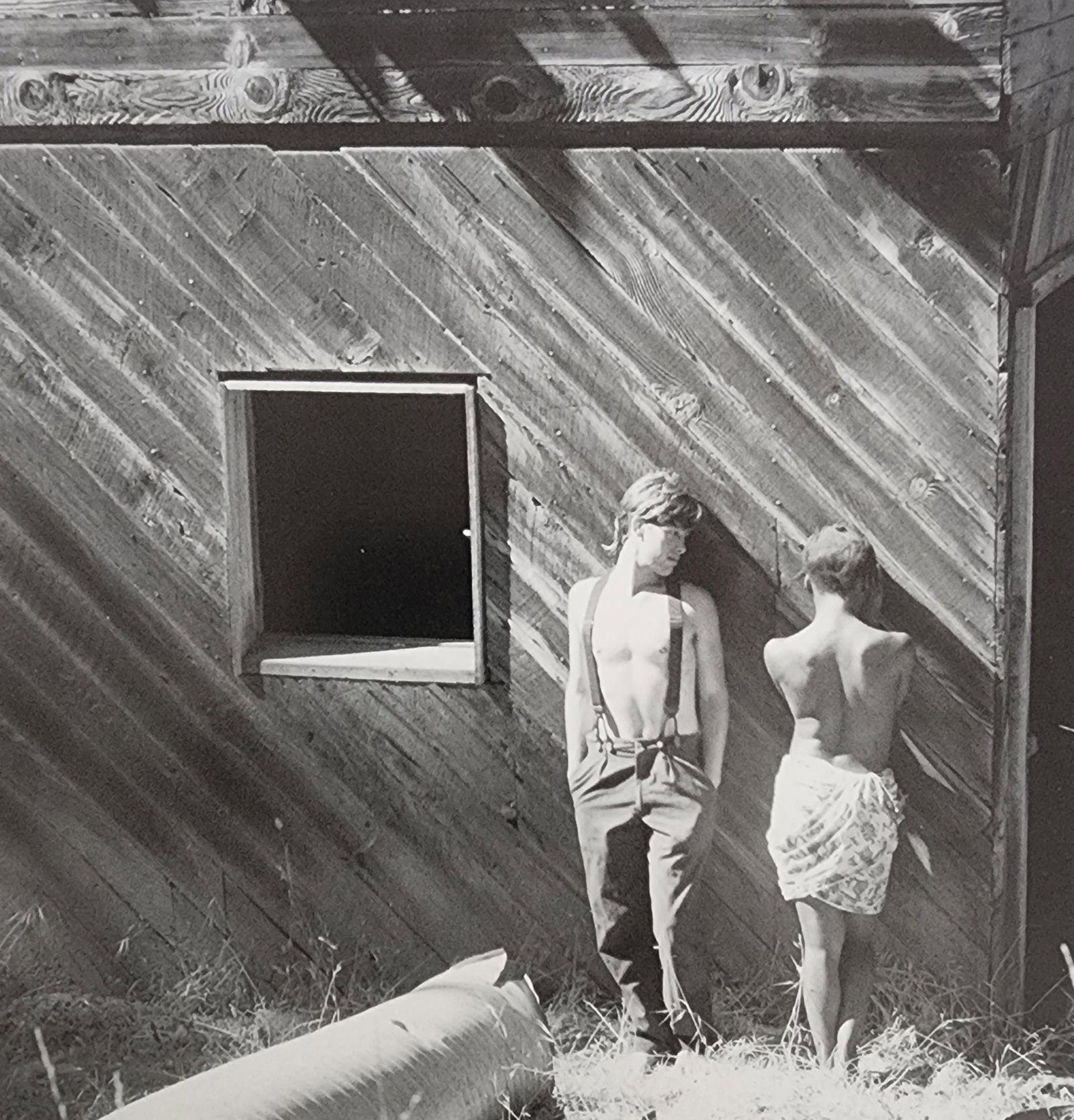 EDNA BULLOCK, female Nude - 1995: Artist/Photographer: EDNA BULLOCK Title/Subject: Female Nude Type Of Print: Authentic Sheet Fed Photogravure/Heliogravure. Date Of Print: 1995 Paper: Medium weight, satin/matte finish. Print Origin: U